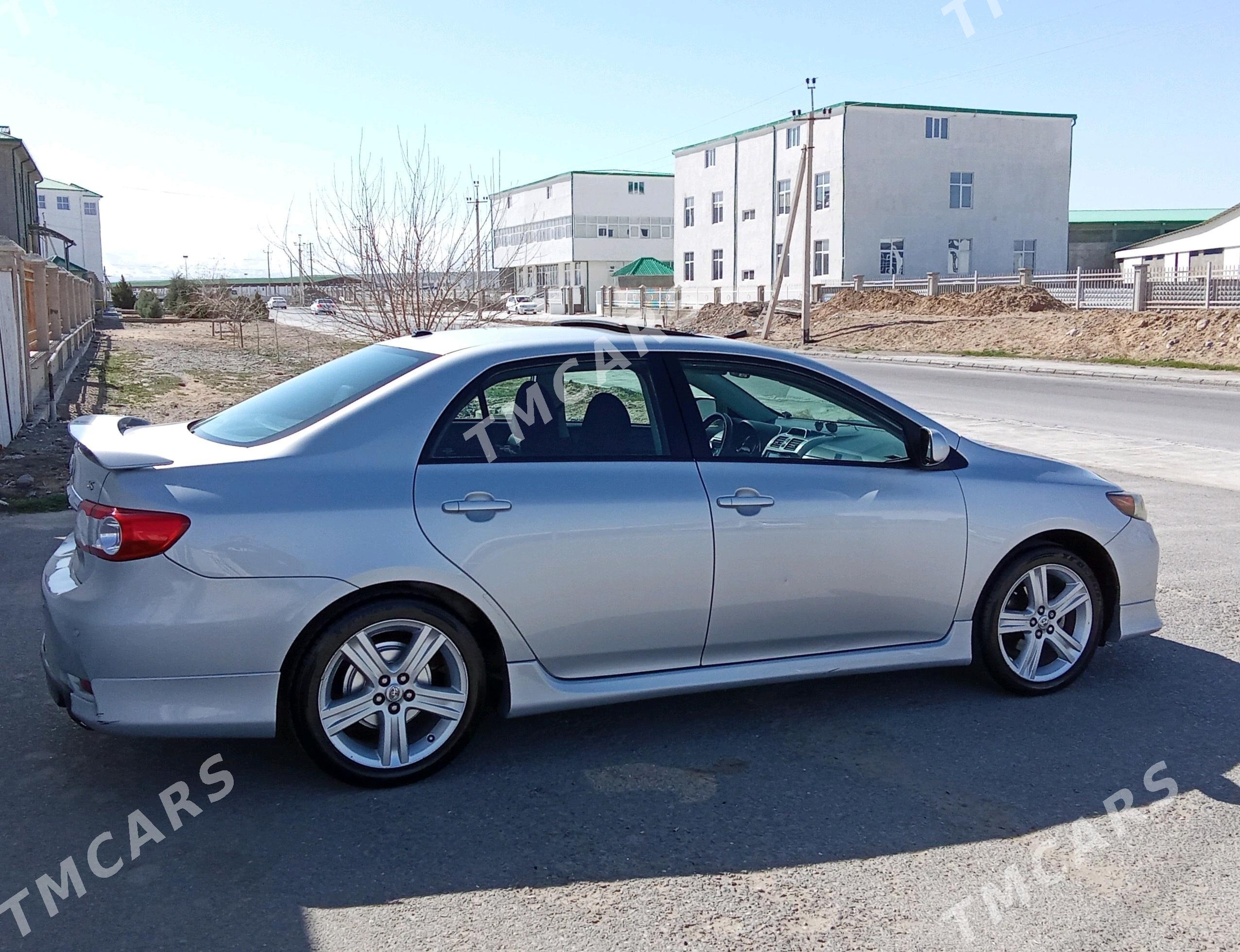 Toyota Corolla 2013 - 195 000 TMT - 30 mkr - img 3