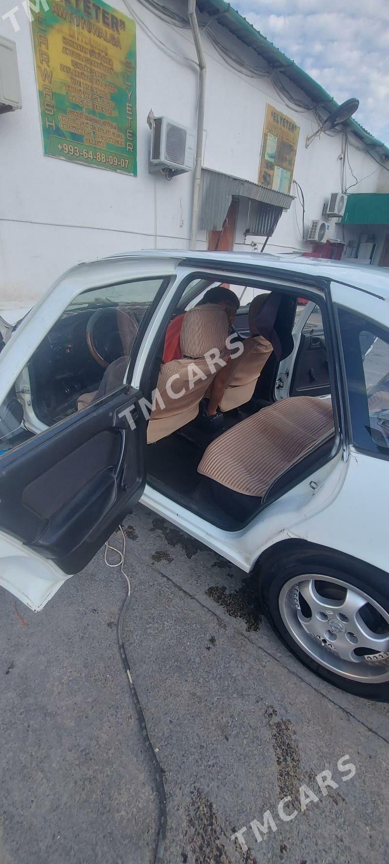 Opel Vectra 1992 - 26 000 TMT - Çärjew - img 3