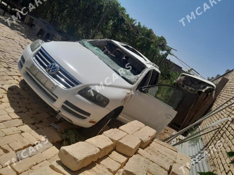 Volkswagen Touareg 2003 - 63 000 TMT - Türkmenabat - img 6