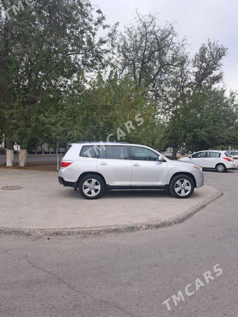 Toyota Highlander 2011 - 310 000 TMT - Ашхабад - img 4