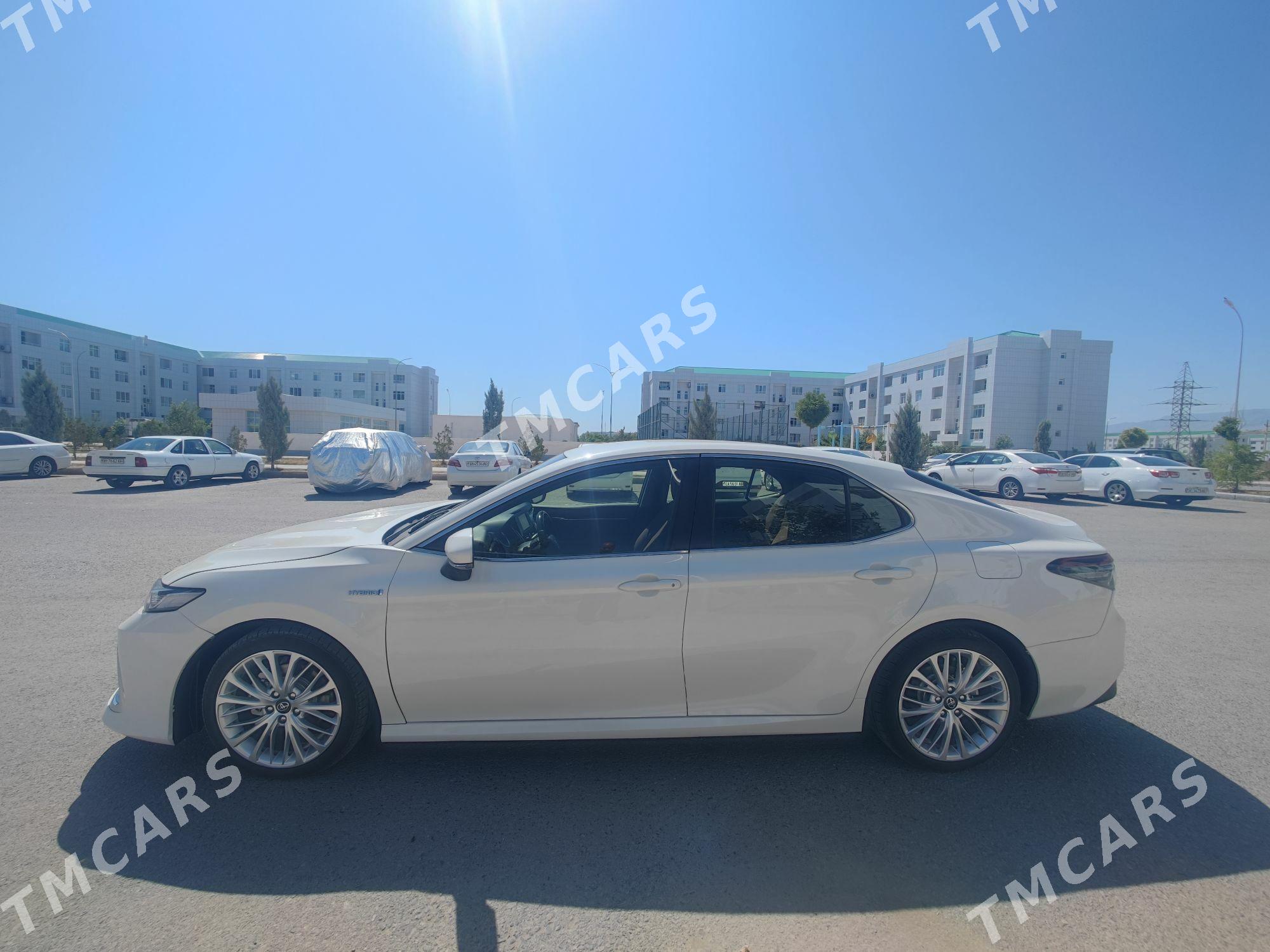 Toyota Camry Hybrid 2021 - 229 000 TMT - Aşgabat - img 3