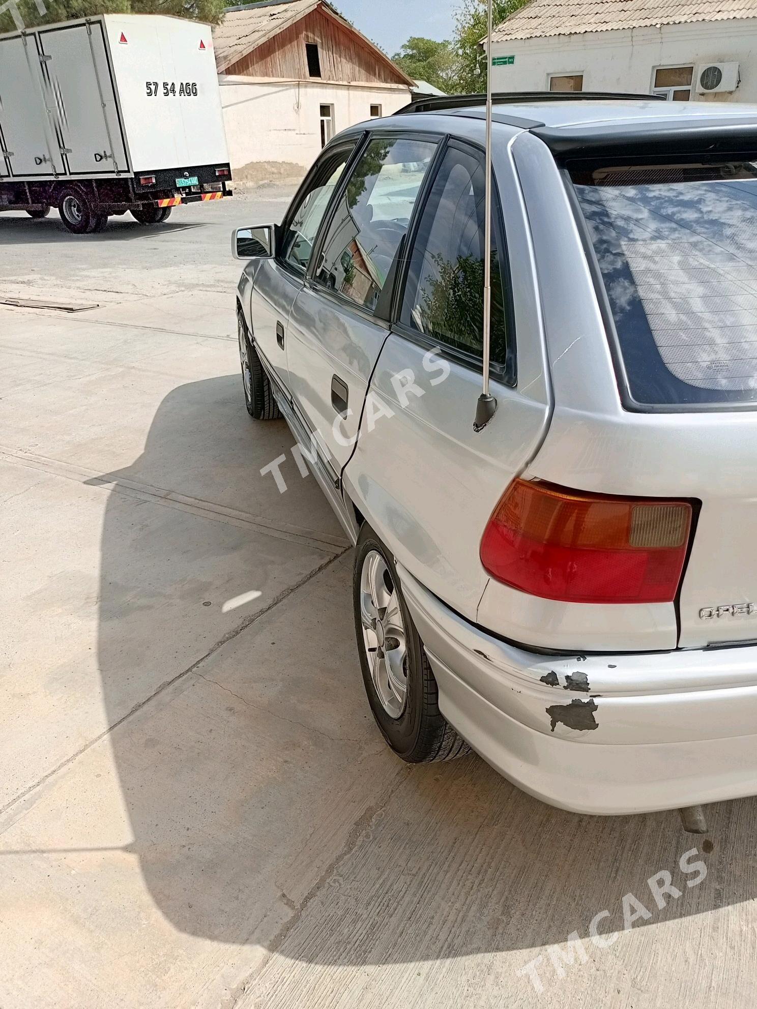 Opel Astra 1993 - 41 000 TMT - Aşgabat - img 5