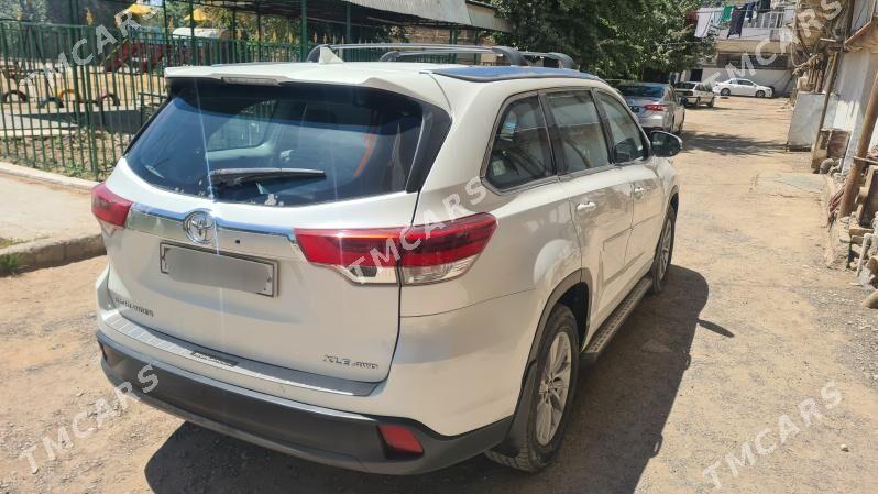 Toyota Highlander 2017 - 390 000 TMT - Мары - img 2