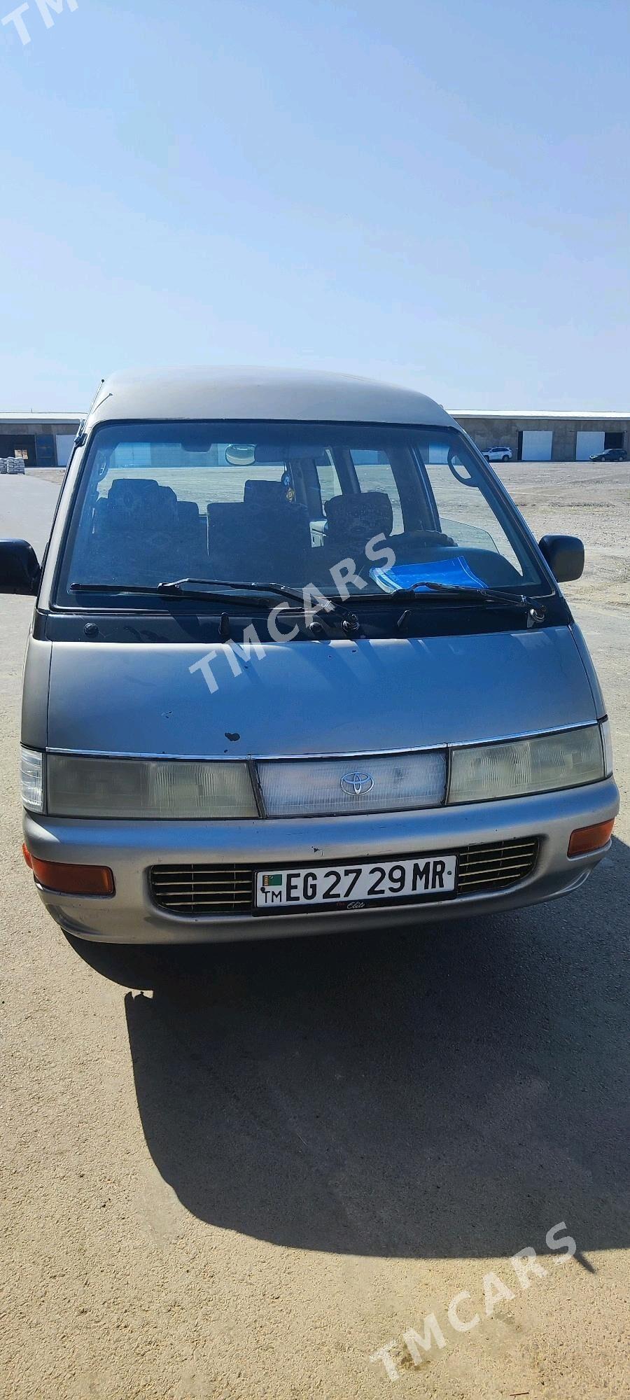 Toyota Town Ace 1993 - 40 000 TMT - Мары - img 1