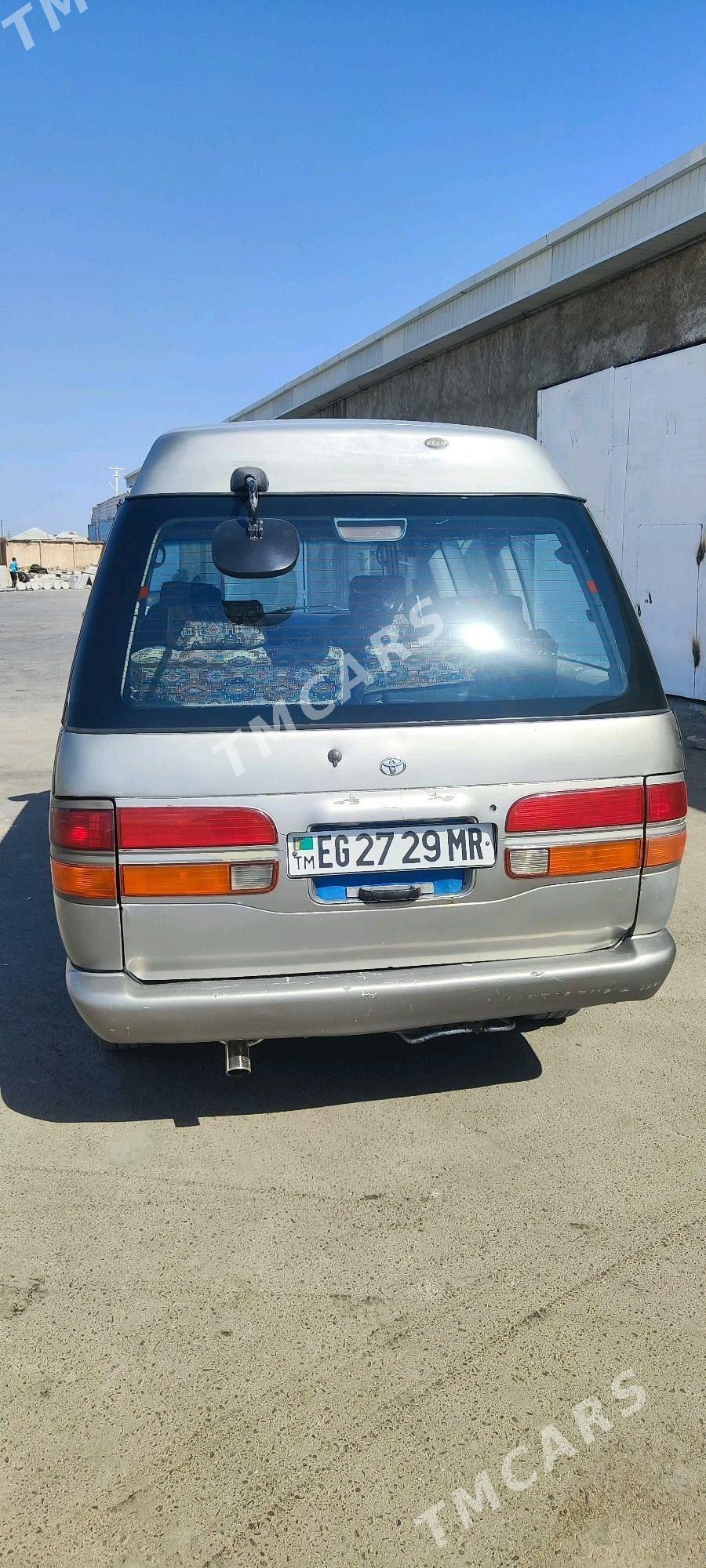 Toyota Town Ace 1993 - 40 000 TMT - Мары - img 3