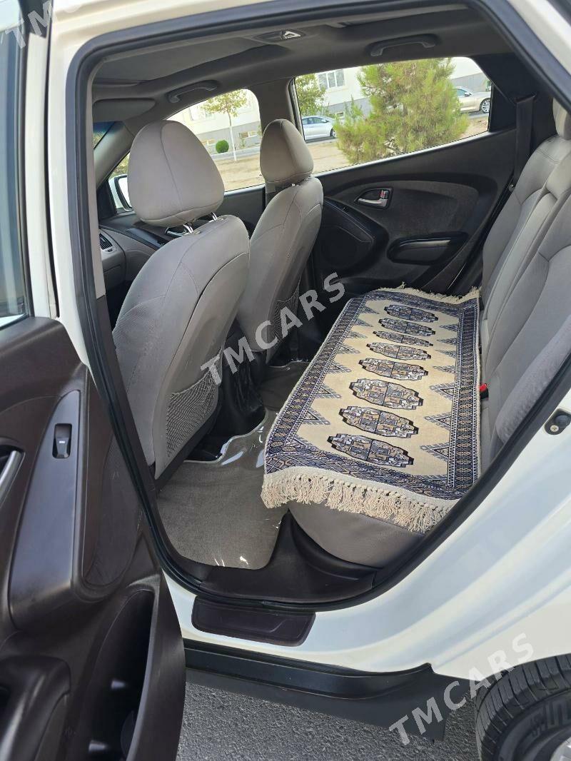 Hyundai Tucson 2011 - 205 000 TMT - Ашхабад - img 9