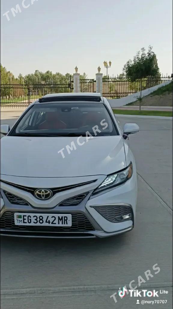 Toyota Camry 2019 - 420 000 TMT - Мары - img 2