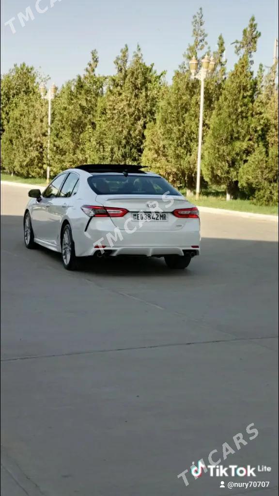 Toyota Camry 2019 - 420 000 TMT - Мары - img 6