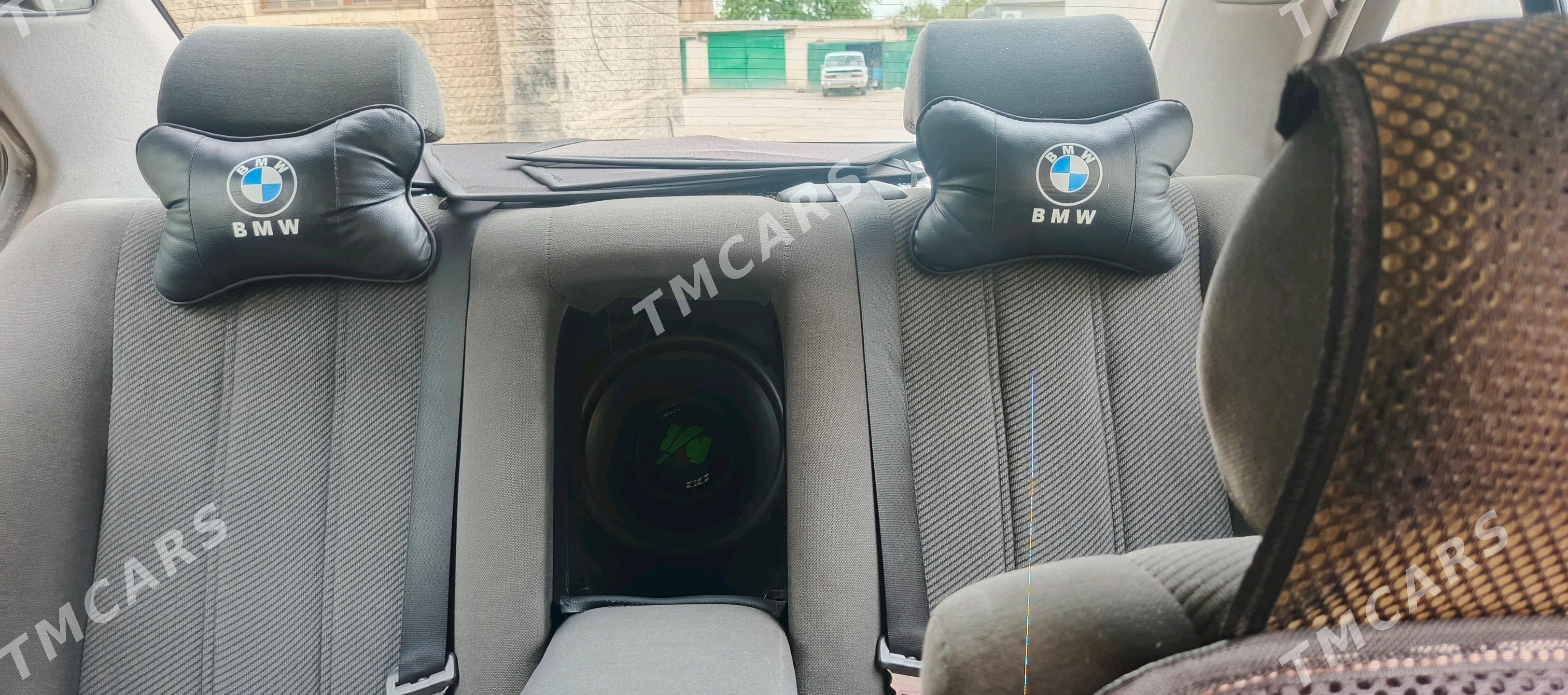 BMW E34 1994 - 90 000 TMT - Балканабат - img 9