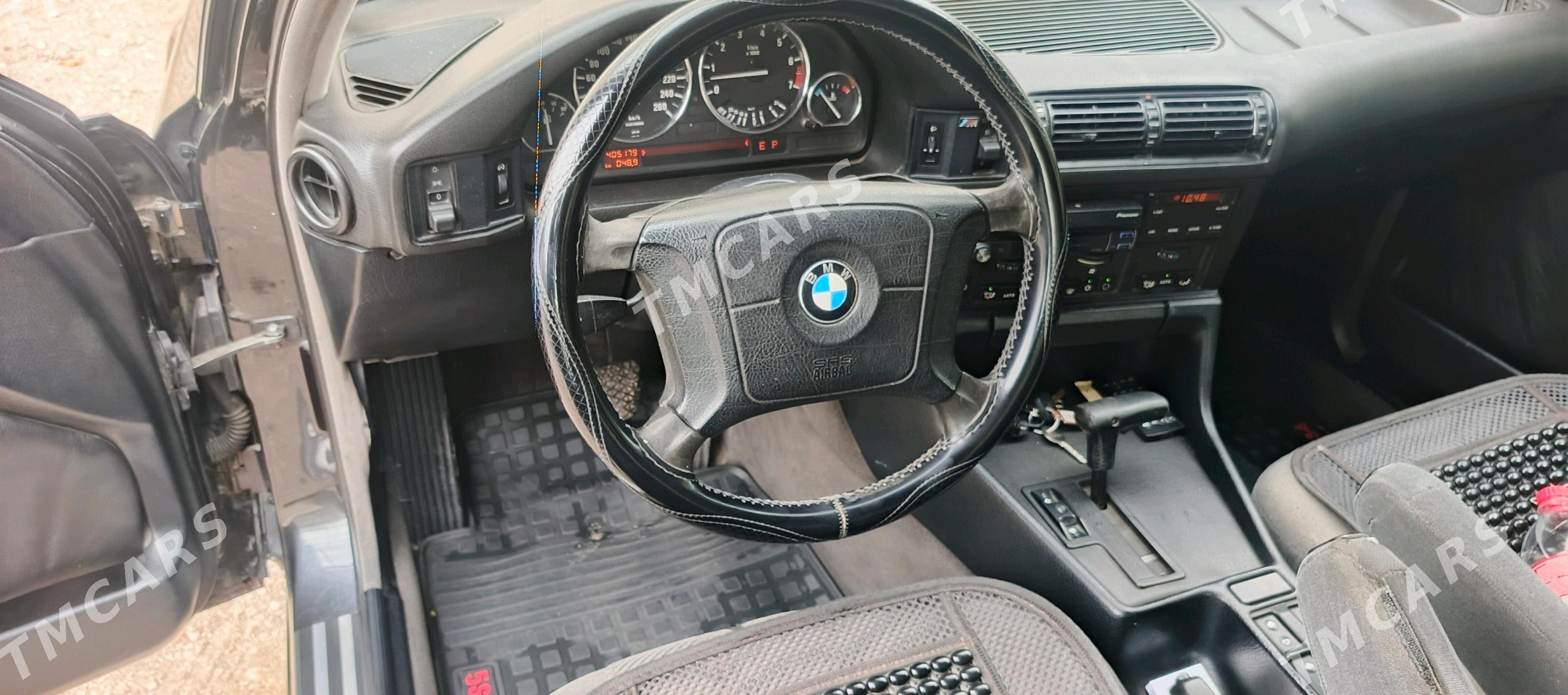 BMW E34 1994 - 90 000 TMT - Балканабат - img 8