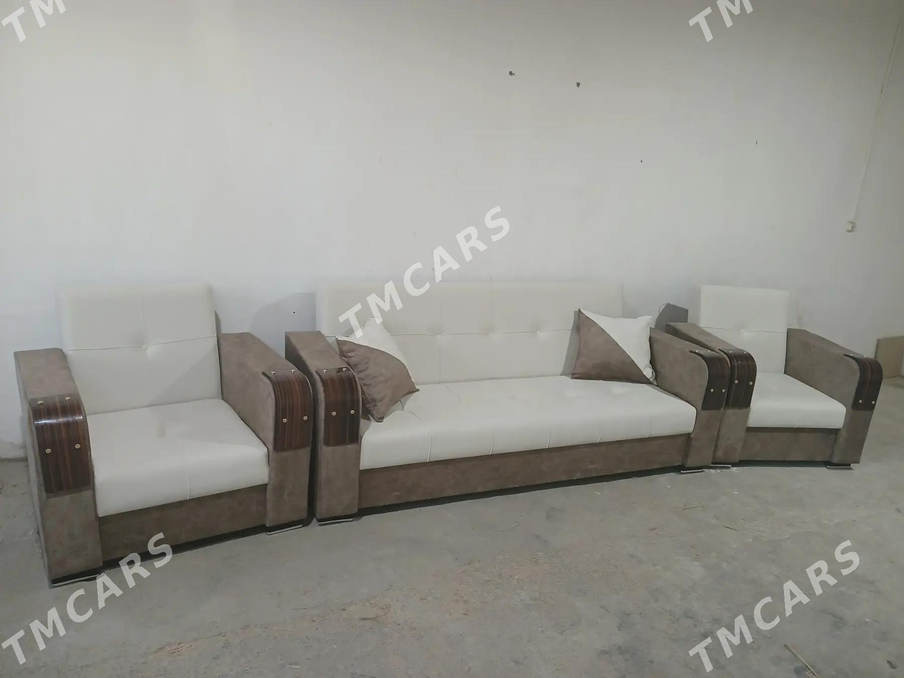 Diwan troýka - Чоганлы - img 2