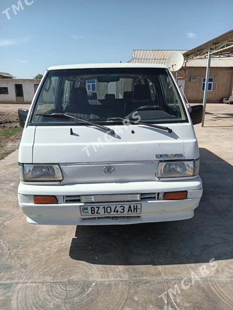 Toyota Hiace 1995 - 45 000 TMT - Sarahs - img 4