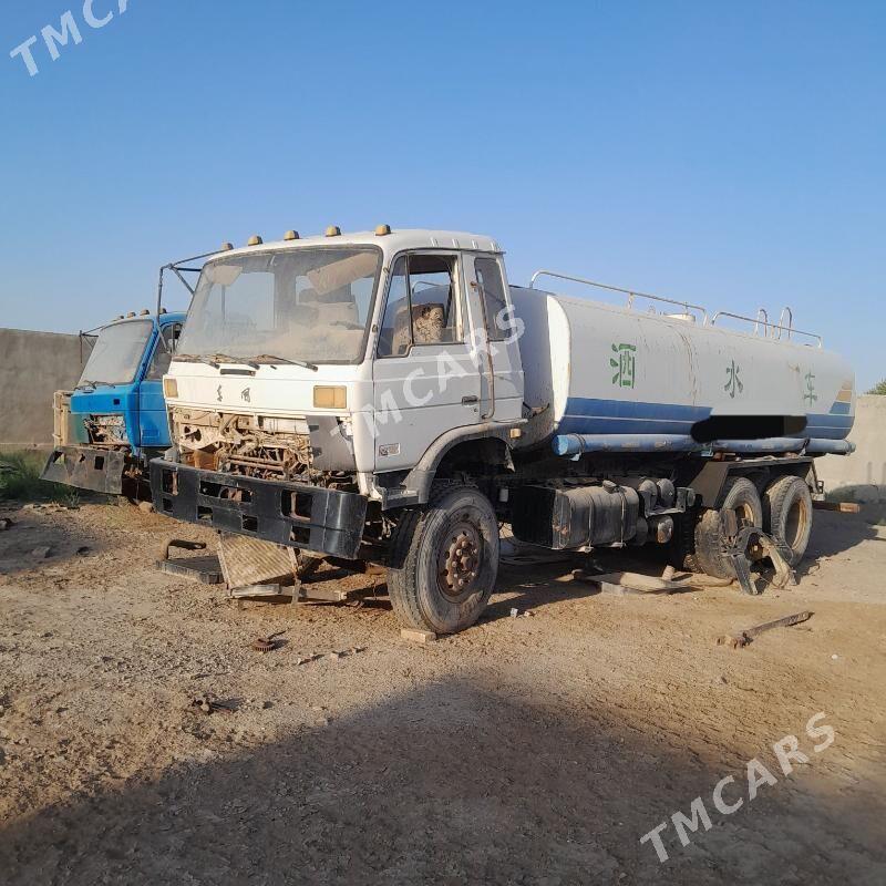 Dongfeng 370 2014 - 300 000 TMT - Mary - img 2