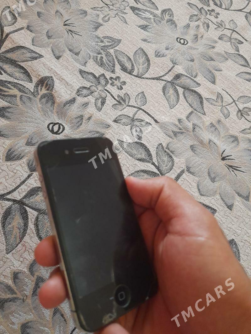 iphone 4 - Бахарден - img 1