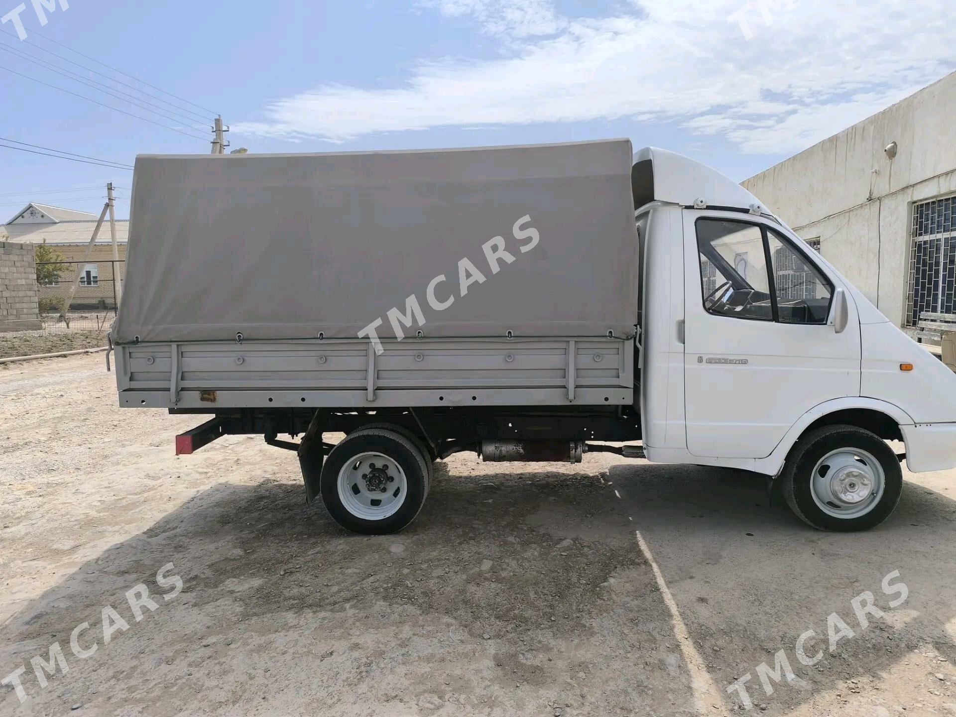 Gaz Gazel 1999 - 75 000 TMT - Теджен - img 2