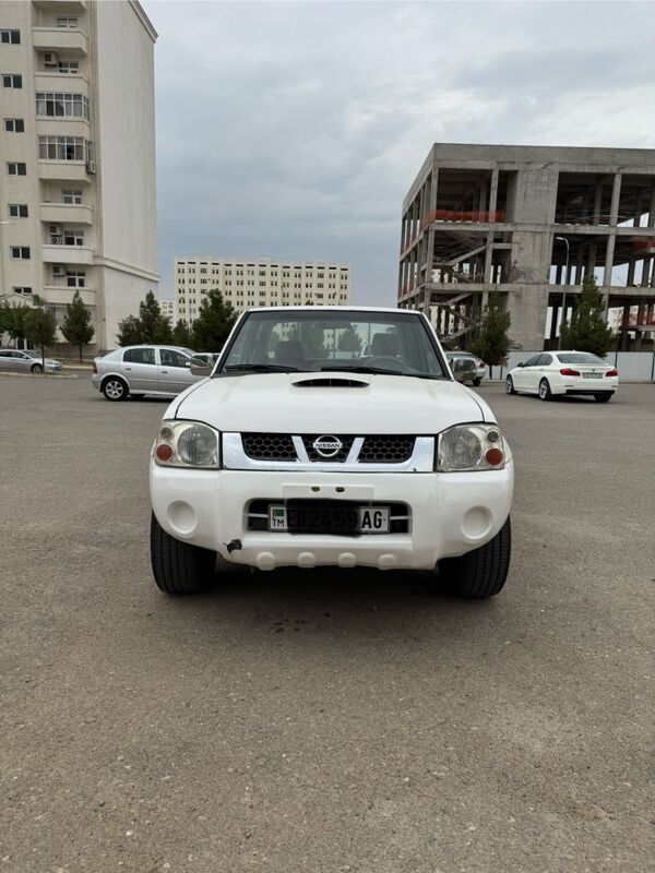 Nissan Navara 2006 - 89 000 TMT - Aşgabat - img 5