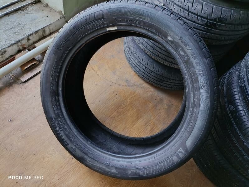 265 45 20 Michelin Teker 450 TMT - Bedew - img 3