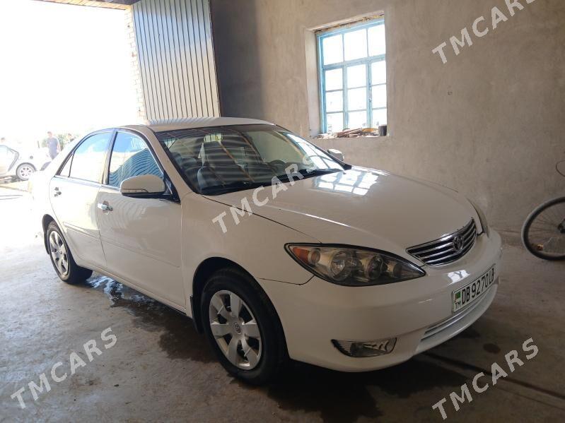 Toyota Camry 2004 - 134 000 TMT - Halaç - img 3