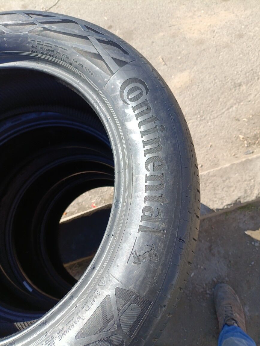 235 55 18 Continental 1 000 TMT - Bedew - img 3