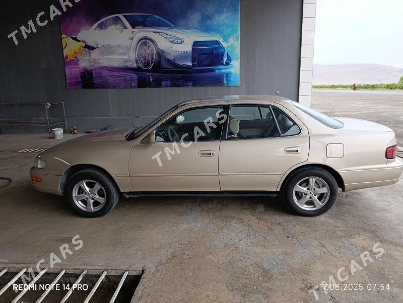 Toyota Camry 1993 - 110 000 TMT - Гёкдепе - img 3