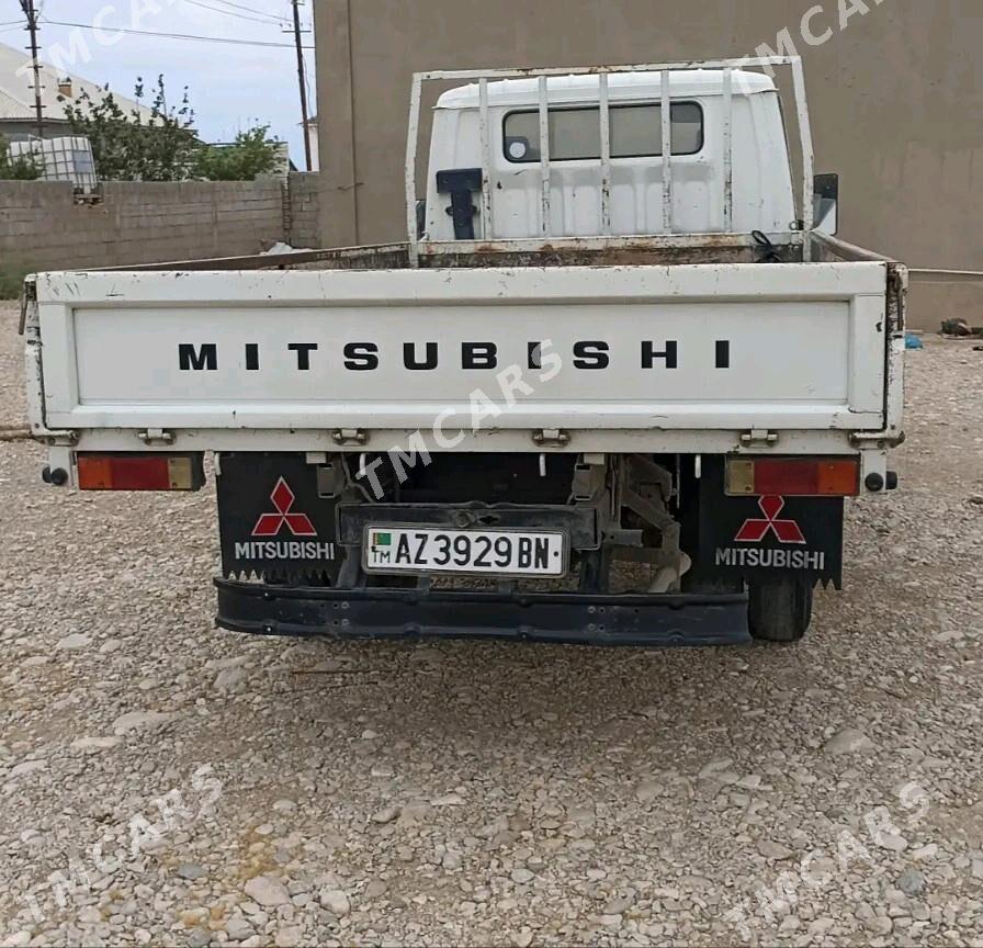 Mitsubishi Canter 1993 - 130 000 TMT - Балканабат - img 4
