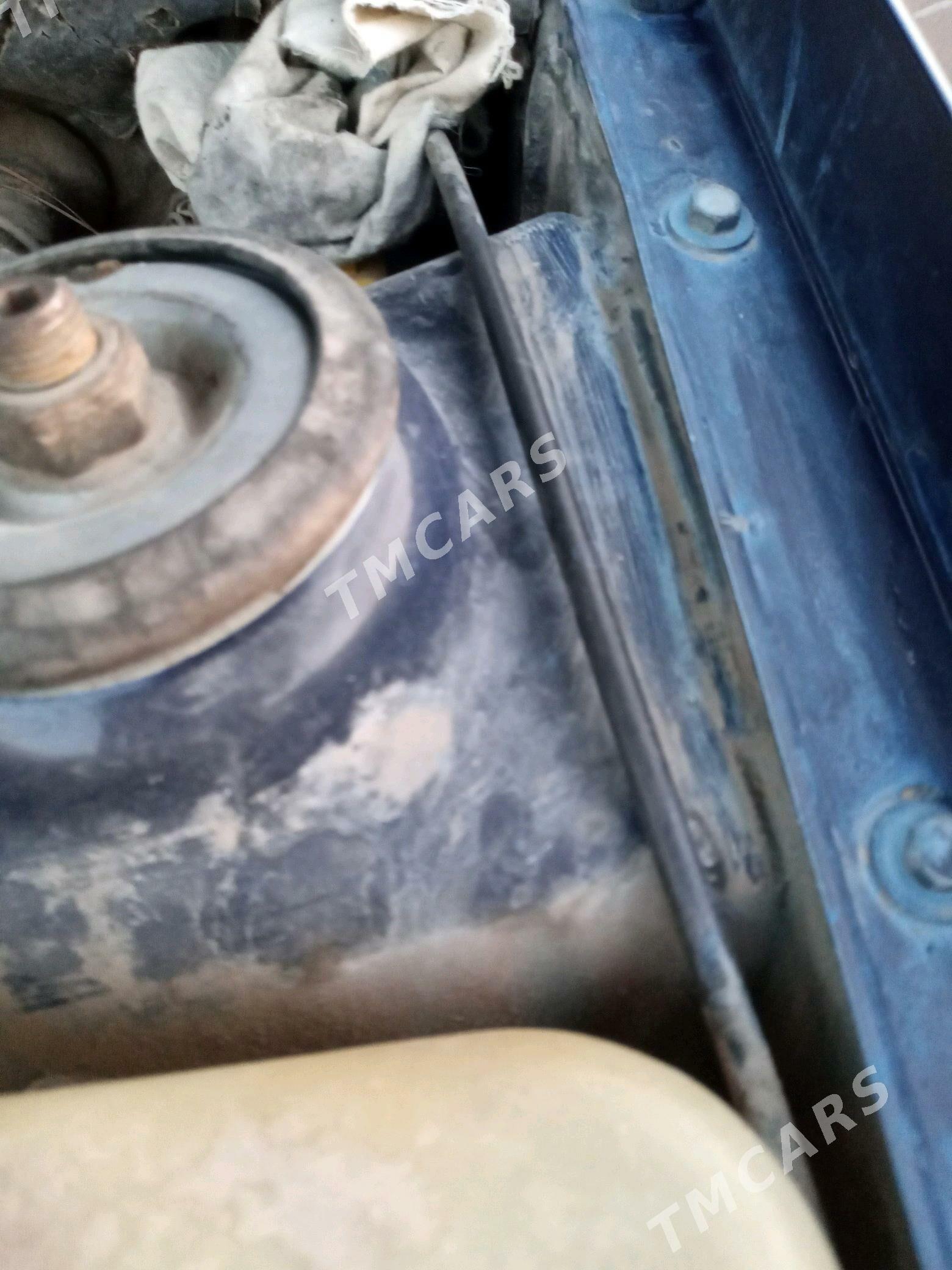 Opel Vectra 1992 - 28 000 TMT - Мургап - img 3