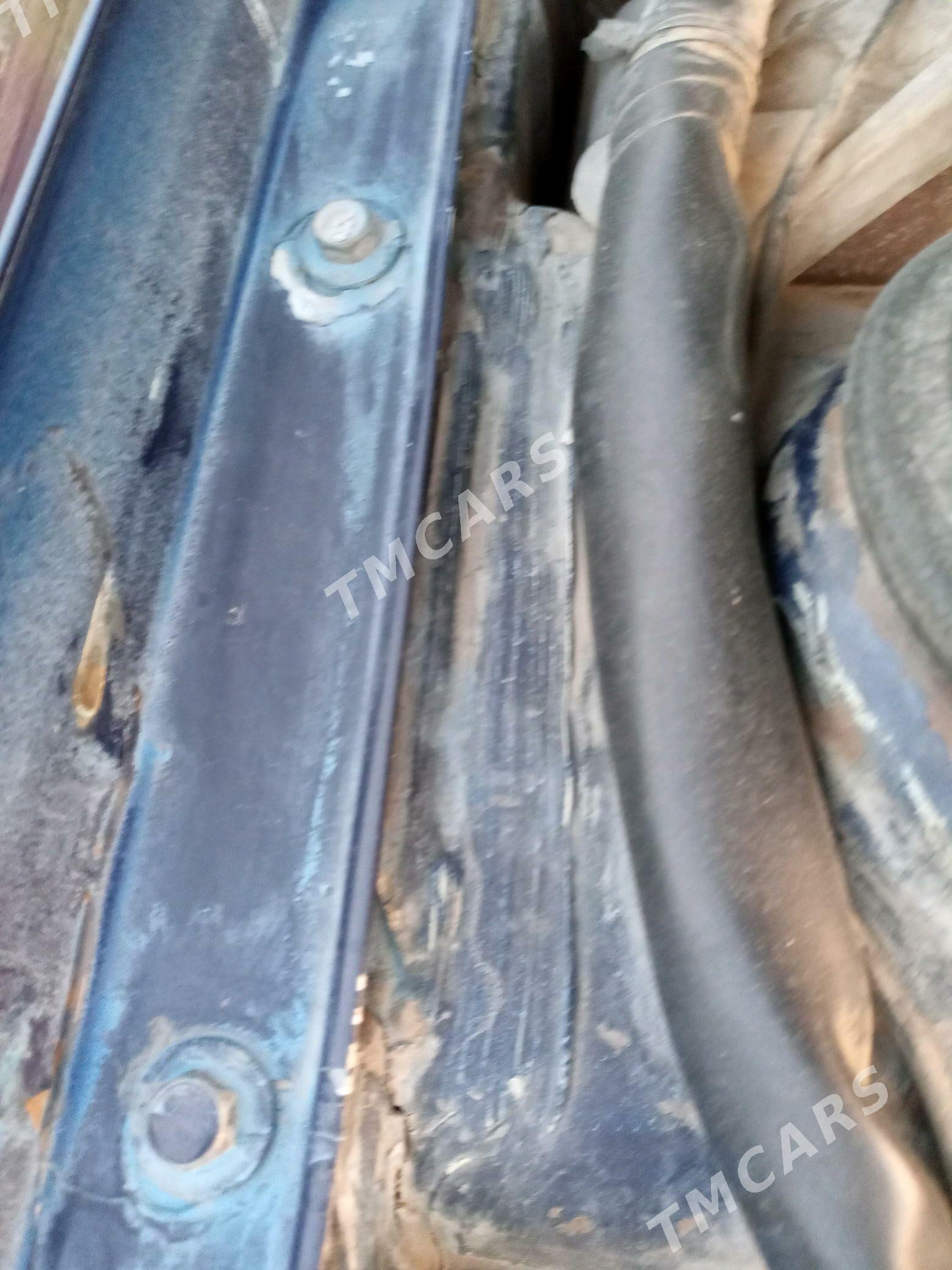 Opel Vectra 1992 - 28 000 TMT - Мургап - img 5