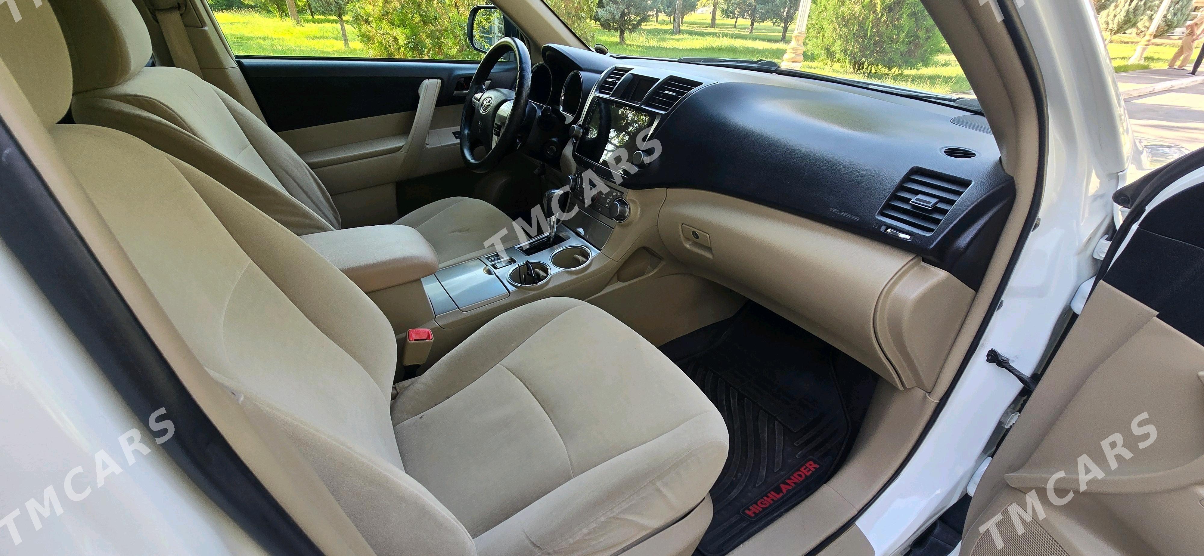 Toyota Highlander 2012 - 290 000 TMT - Векильбазар - img 7