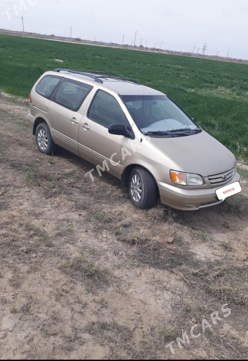 Toyota Sienna 2002 - 150 000 TMT - Farap - img 7