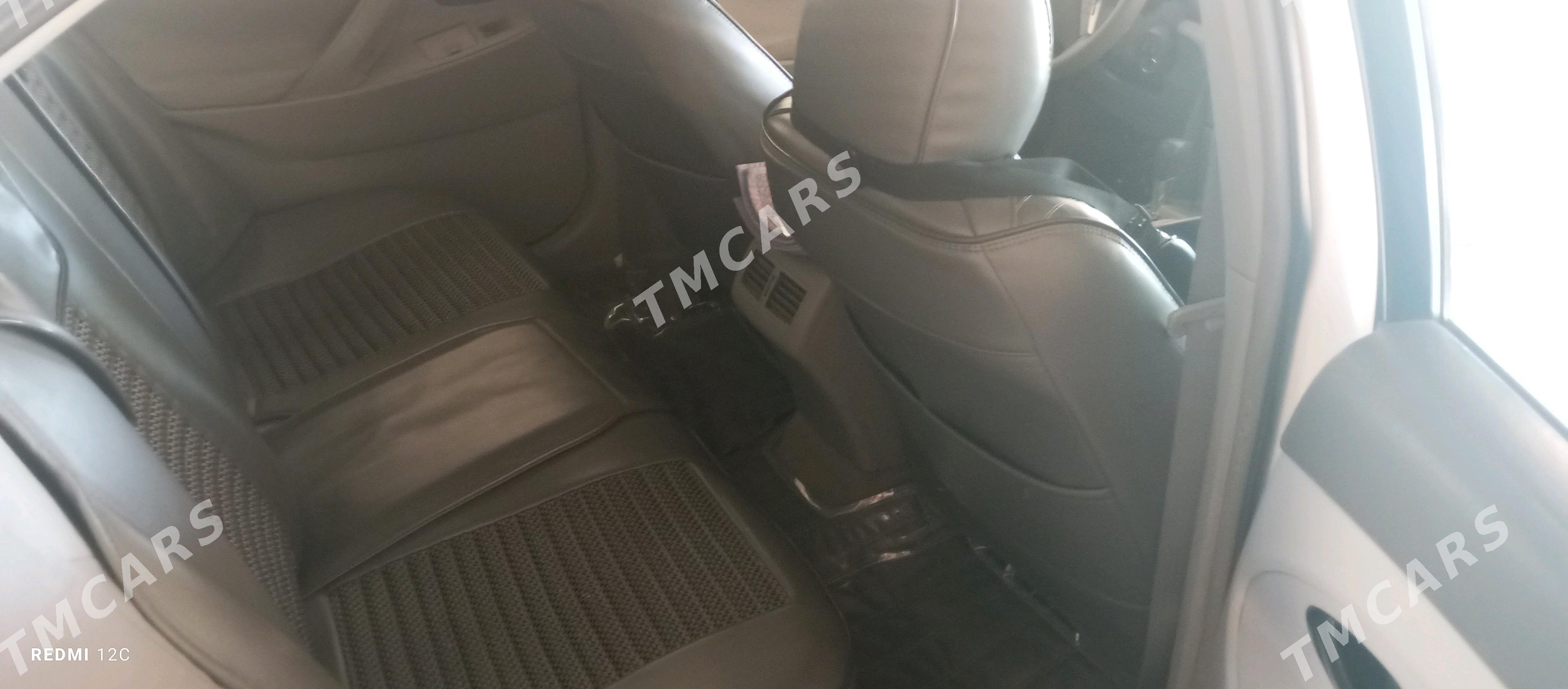 Toyota Camry 2010 - 165 000 TMT - Köneürgenç - img 3