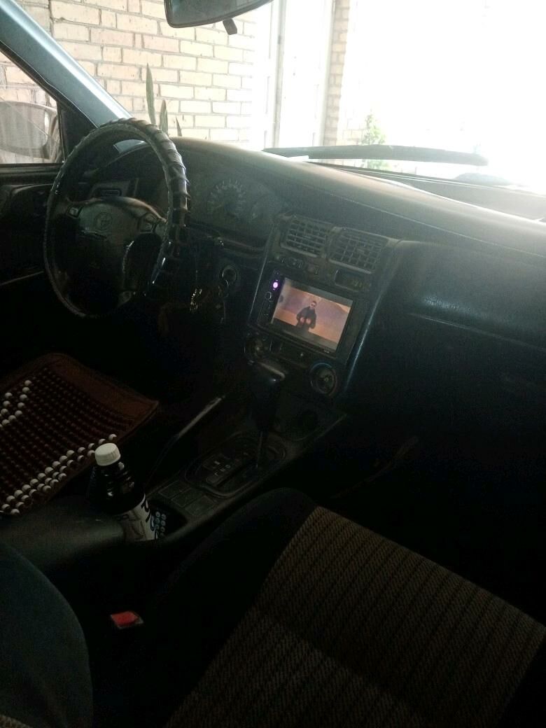 Toyota Carina 1993 - 60 000 TMT - Сакар - img 4