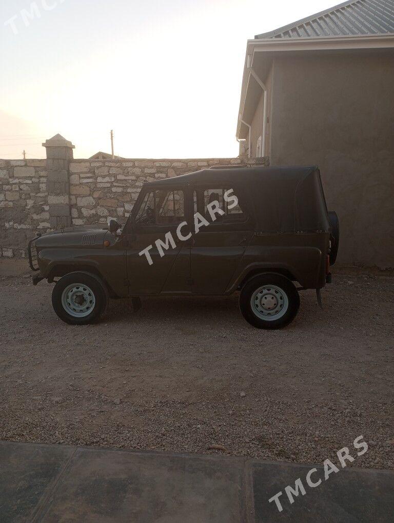 UAZ 469 1984 - 100 000 TMT - Балканабат - img 3