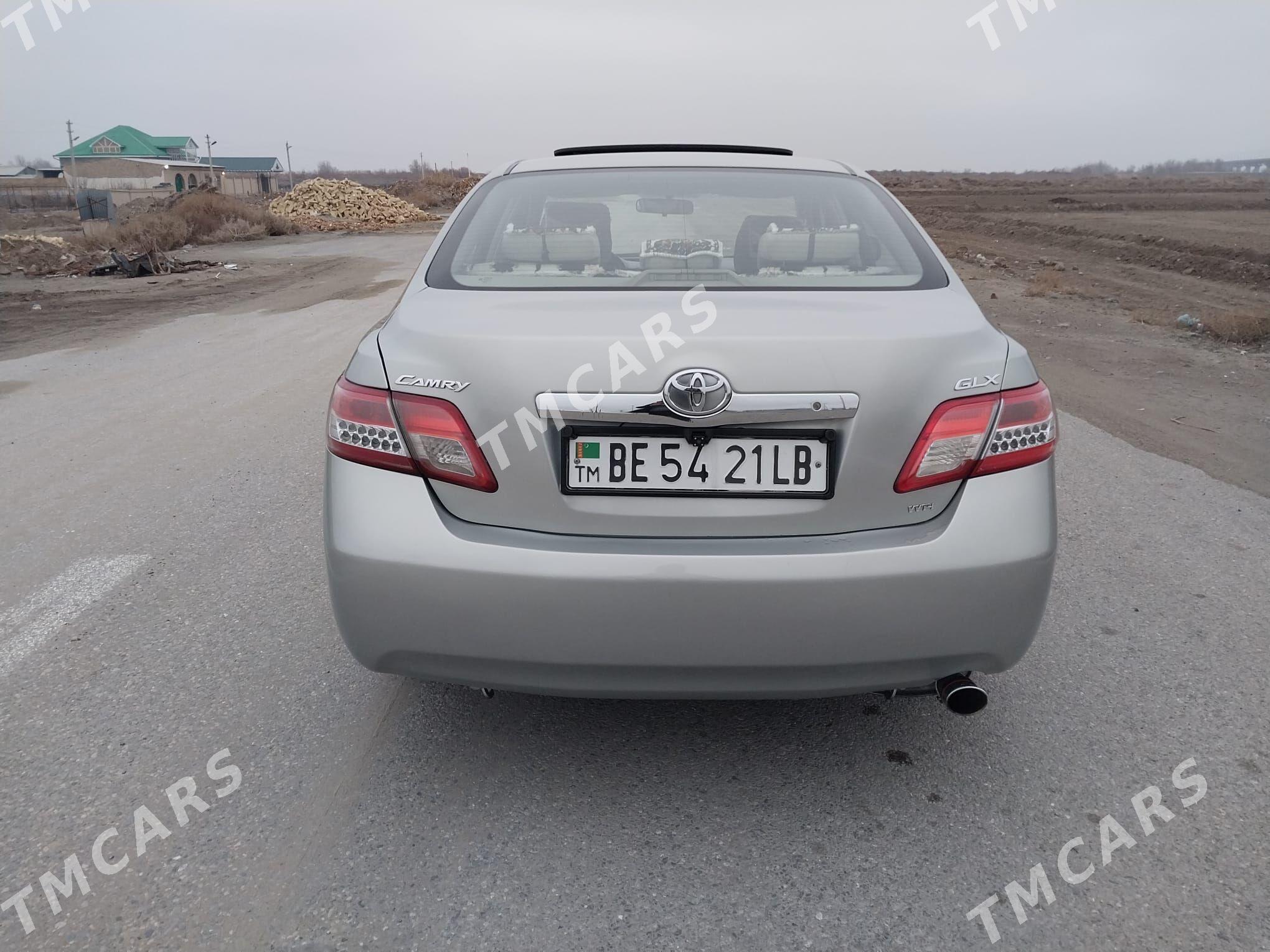Toyota Camry 2011 - 200 000 TMT - Туркменабат - img 2