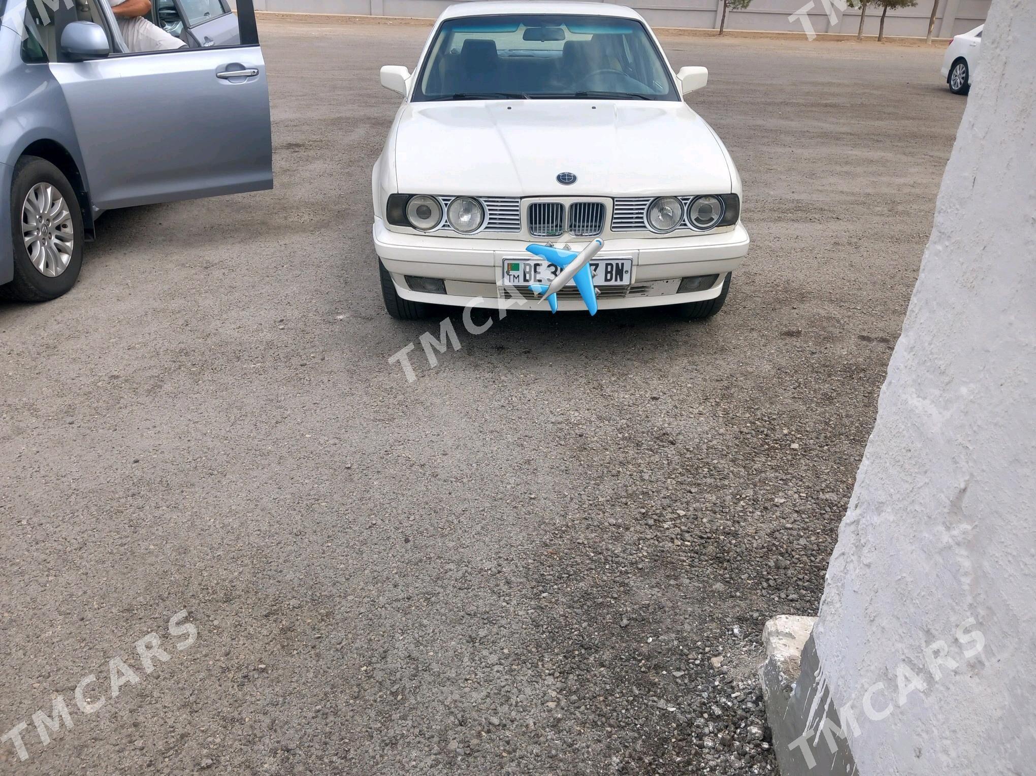 BMW 520 1991 - 60 000 TMT - Туркменбаши - img 3