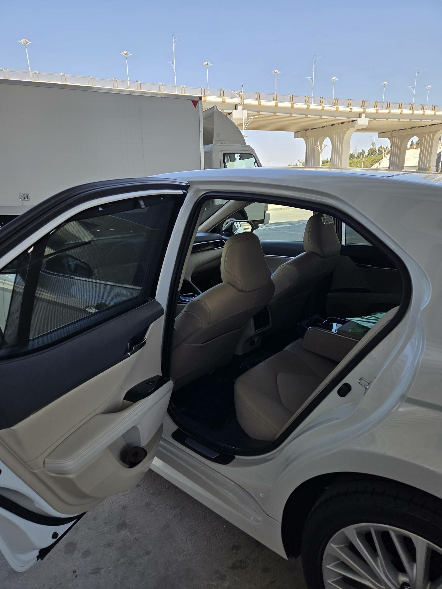 Toyota Camry 2019 - 510 000 TMT - Büzmeýin - img 6