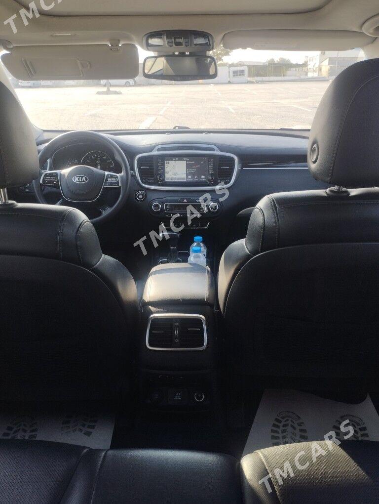 Kia Sorento 2020 - 300 000 TMT - Бедев - img 2