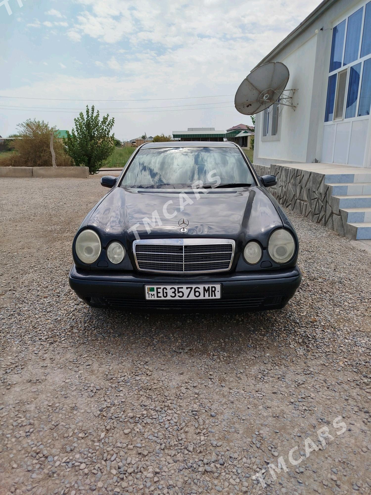 Mercedes-Benz E320 1998 - 35 000 TMT - Mary - img 8