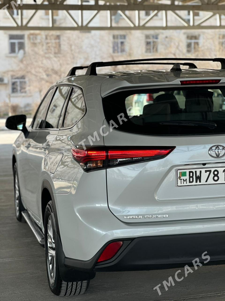 Toyota Highlander 2022 - 480 000 TMT - Türkmenabat - img 8