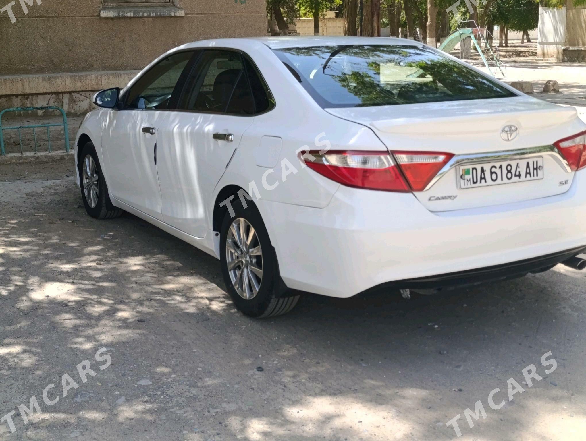 Toyota Camry 2017 - 240 000 TMT - Kaka - img 5