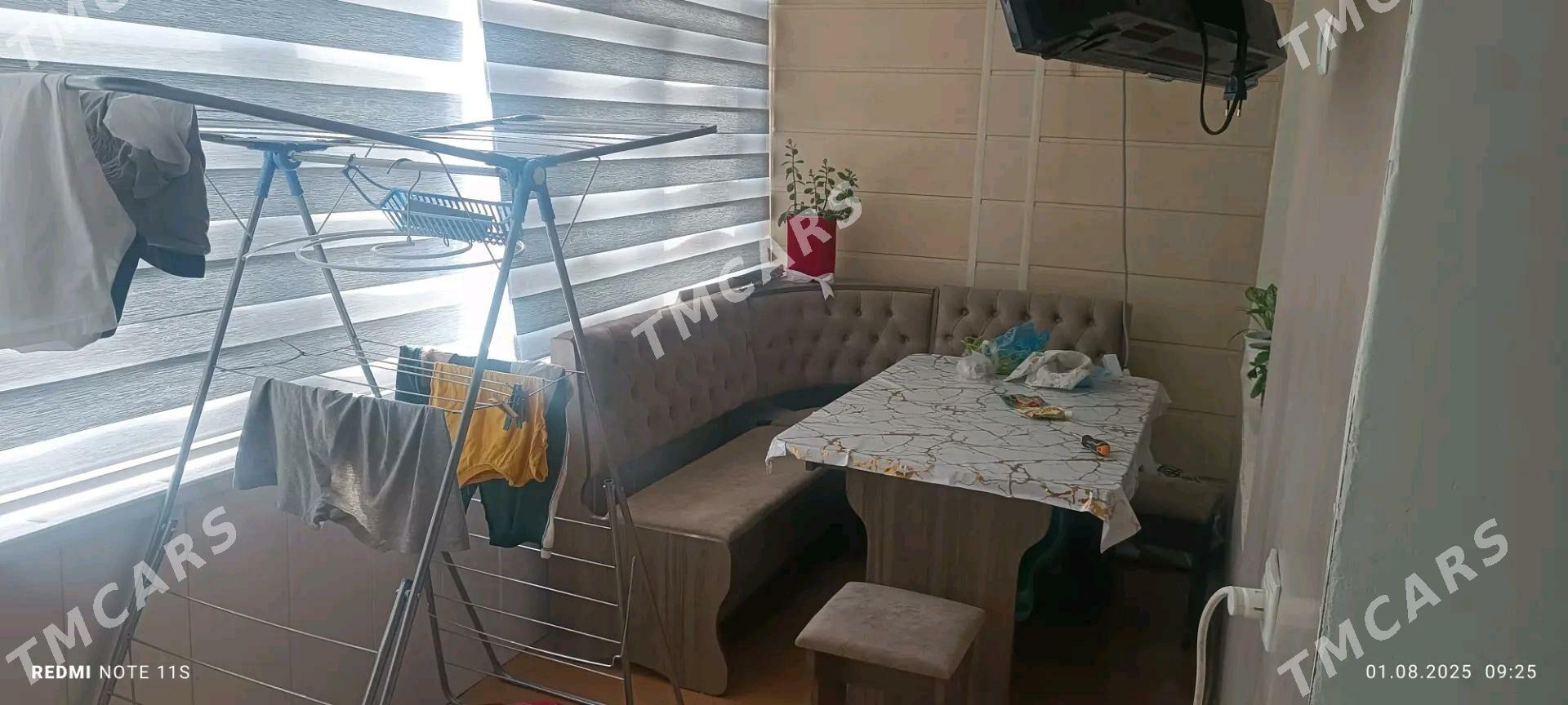 Ipoteka kvartira tomatniy 4kom - Büzmeýin - img 4