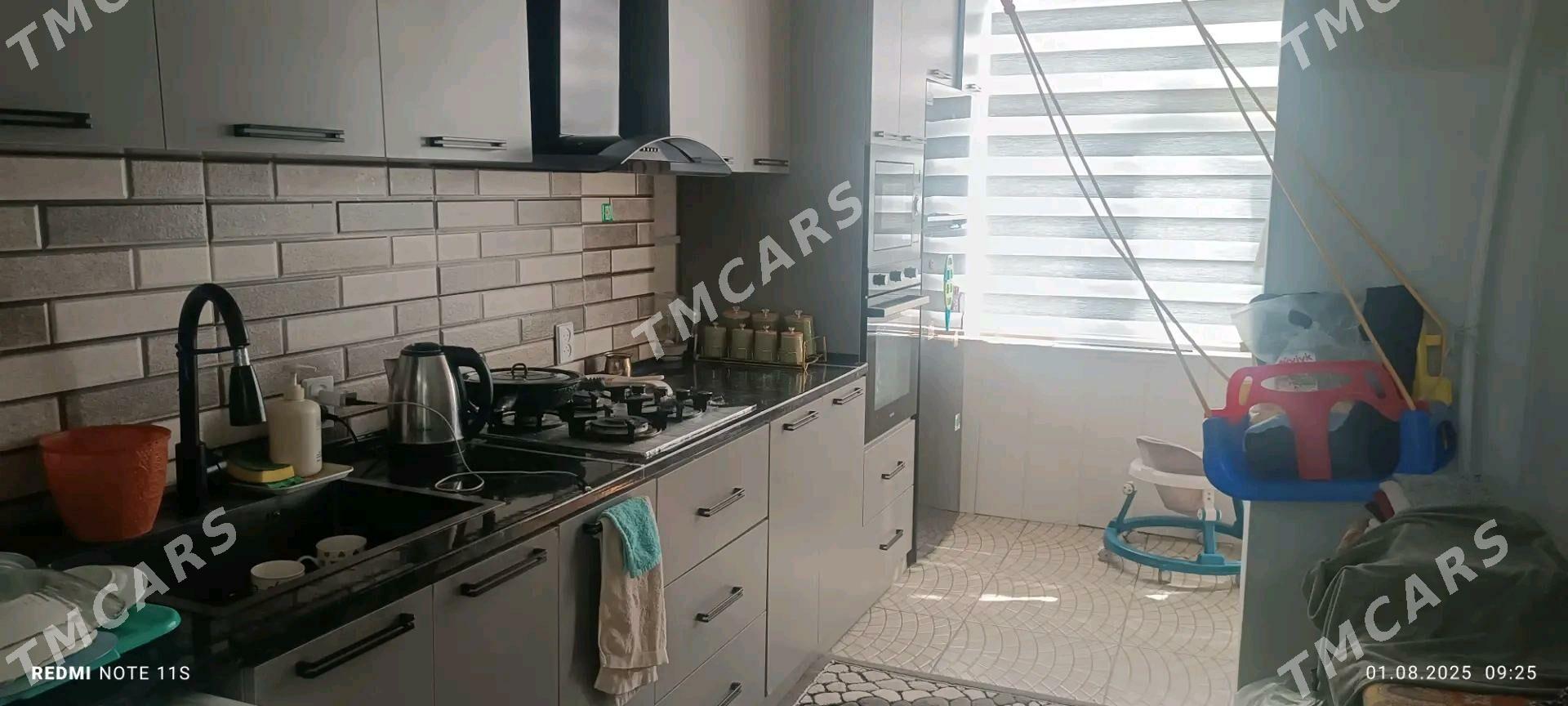 Ipoteka kvartira tomatniy 4kom - Büzmeýin - img 5