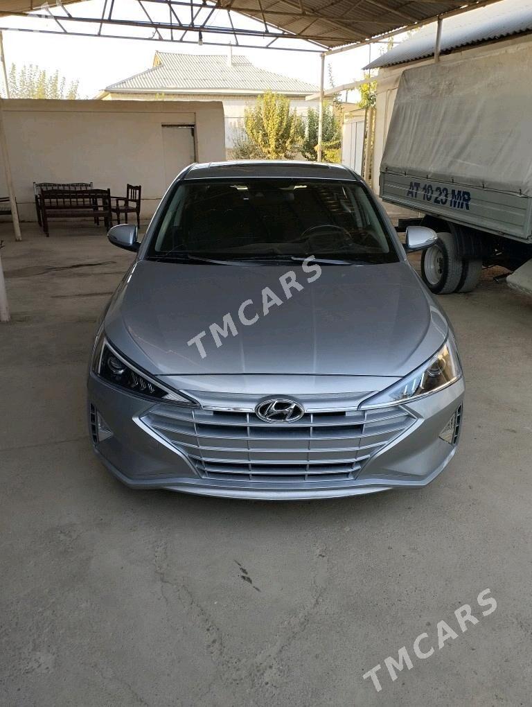 Hyundai Elantra 2020 - 220 000 TMT - Baýramaly - img 4