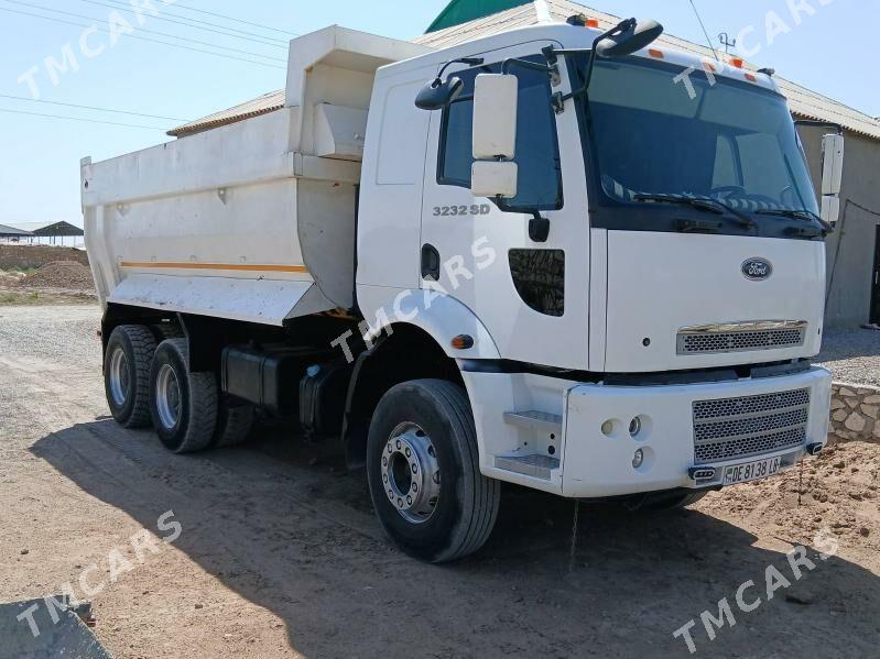 Ford Cargo 3536M 2012 - 580 000 TMT - Койтендаг - img 2