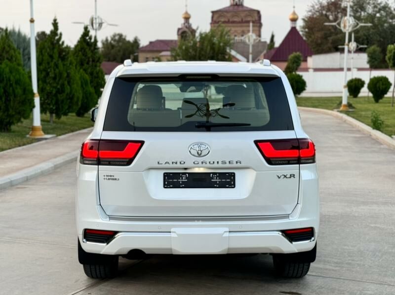 Toyota Land Cruiser 2022 - 1 410 000 TMT - Aşgabat - img 6