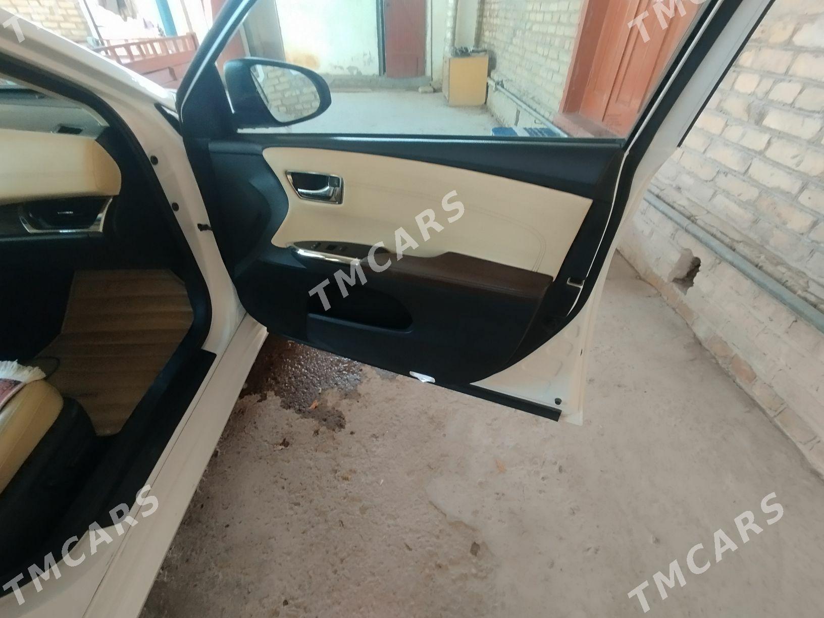 Toyota Avalon 2015 - 330 000 TMT - Türkmenabat - img 5