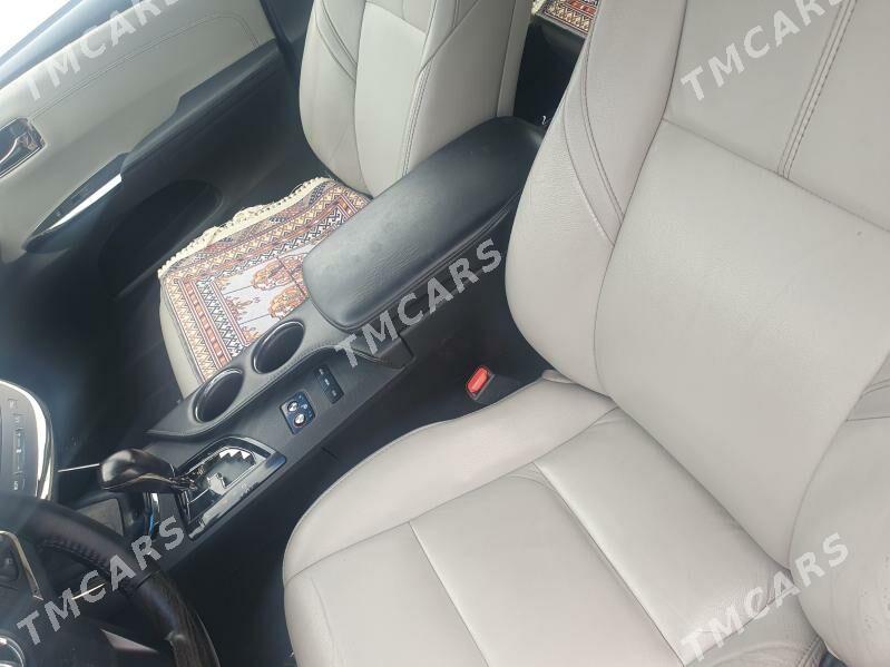 Toyota Avalon 2016 - 345 000 TMT - Aşgabat - img 3