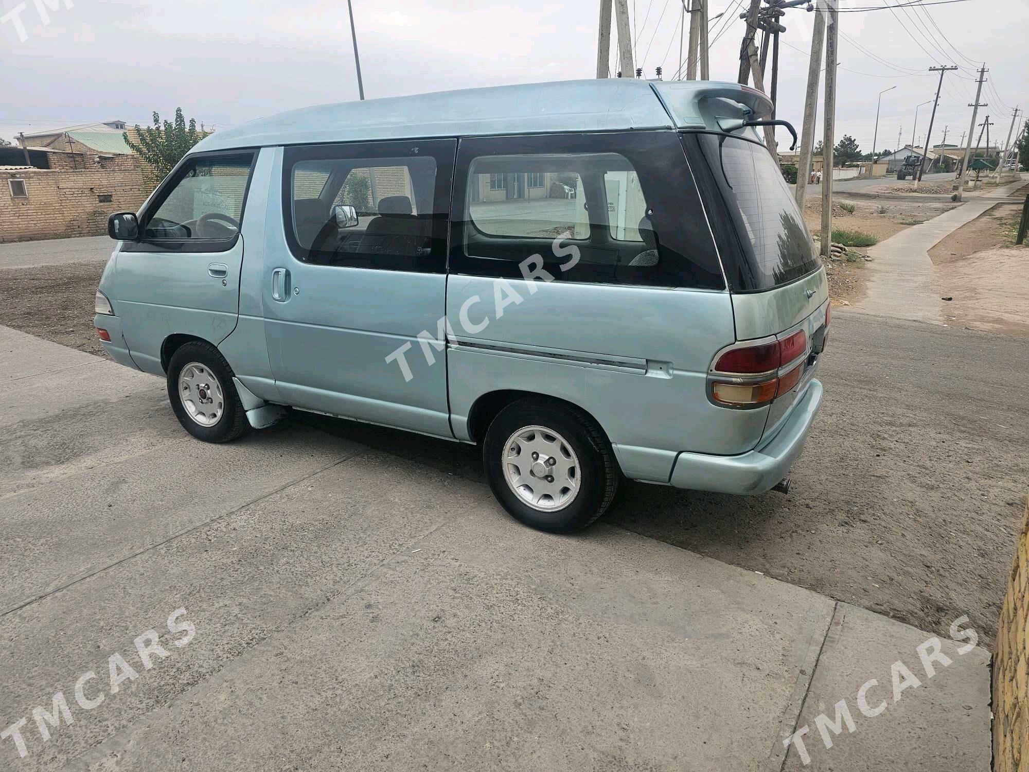 Toyota Town Ace 1994 - 25 000 TMT - Дянев - img 3