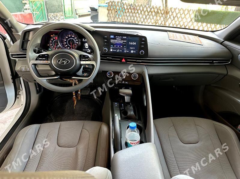 Hyundai Elantra 2022 - 235 000 TMT - Gurtly - img 7