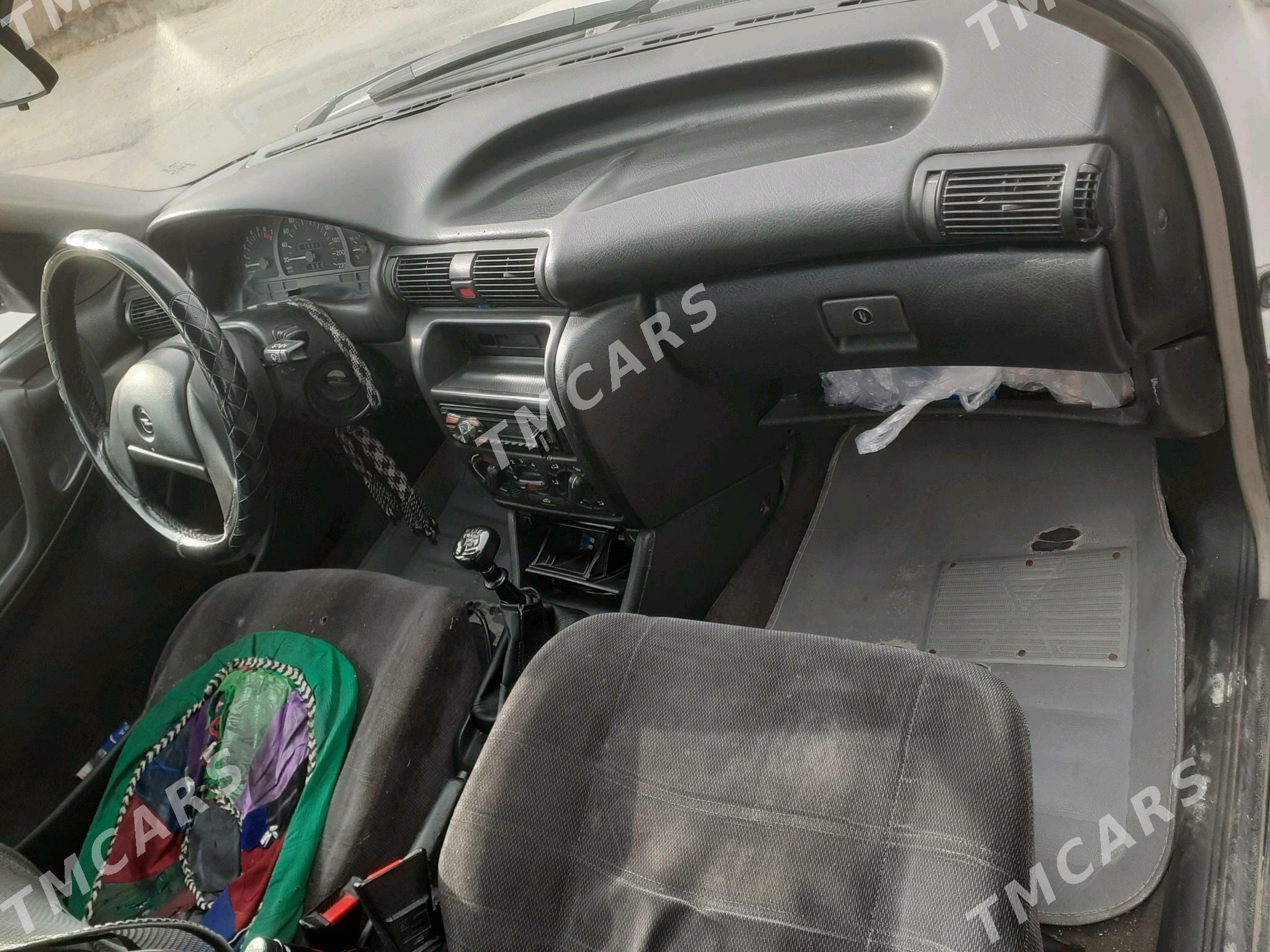 Opel Astra 1994 - 30 000 TMT - Änew - img 2