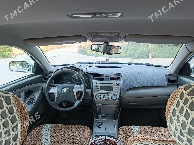 Toyota Camry 2010 - 158 000 TMT - Байрамали - img 3